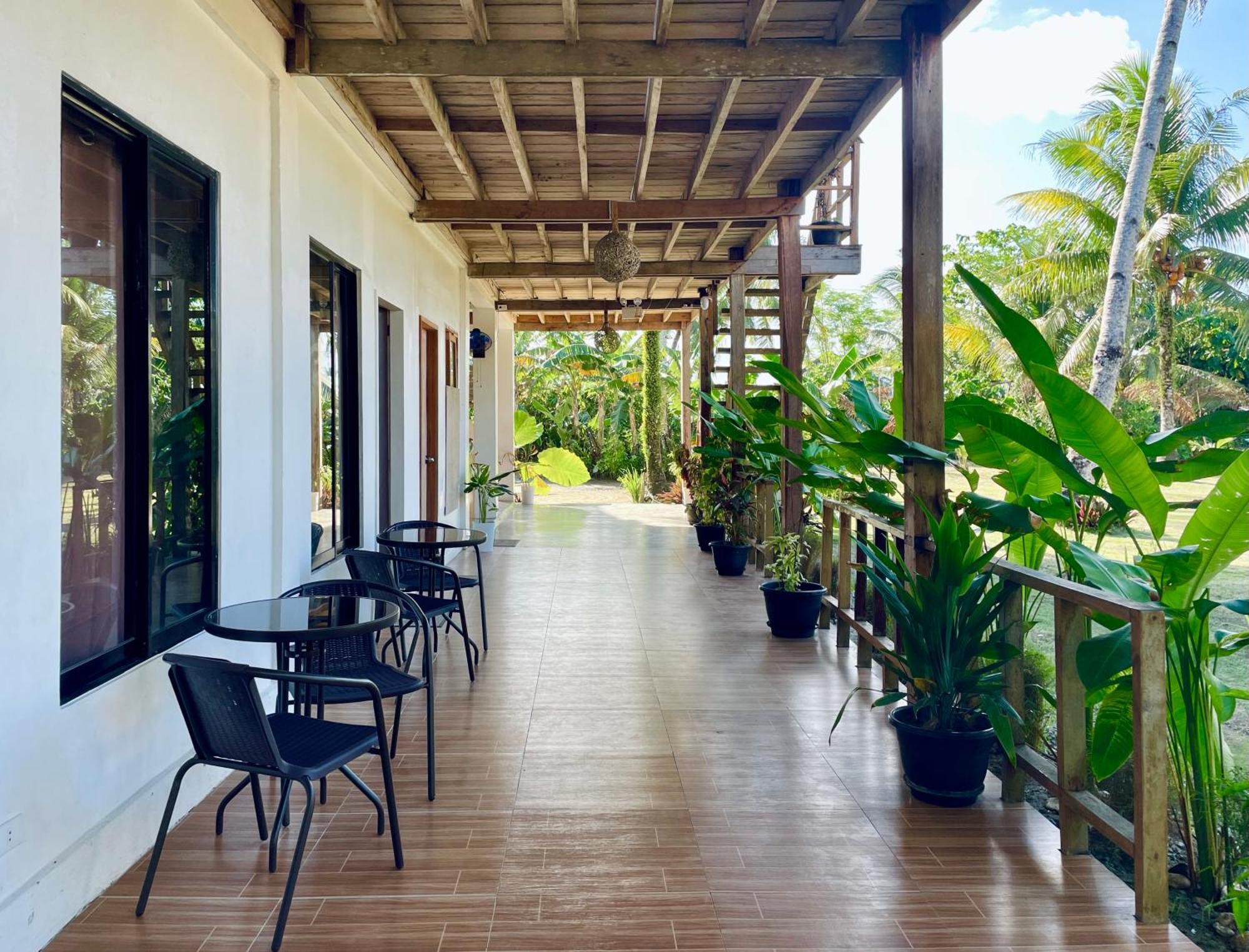 Siargao Sunflower Suites ゼネラル・ルナ エクステリア 写真