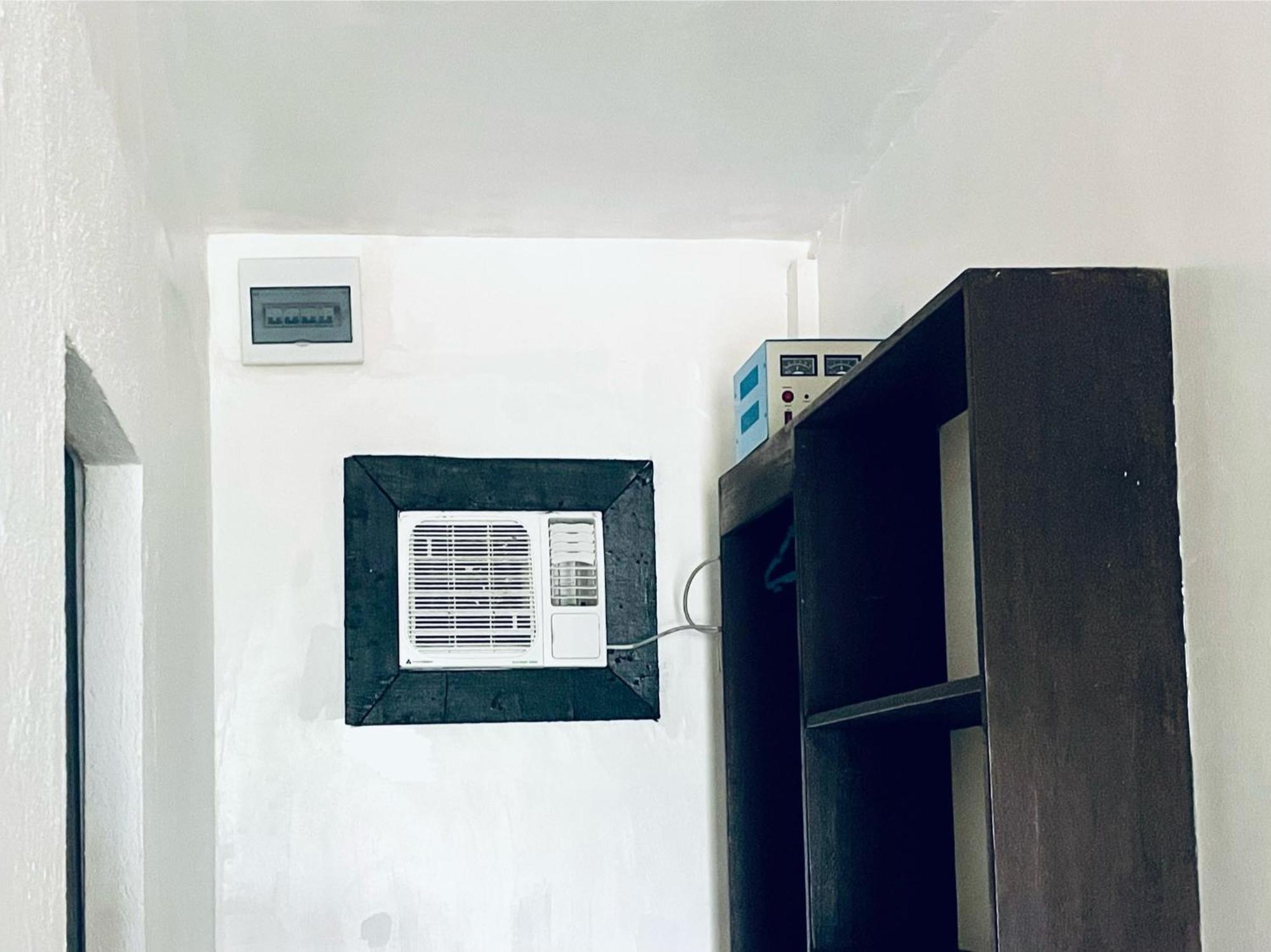 Siargao Sunflower Suites ゼネラル・ルナ エクステリア 写真