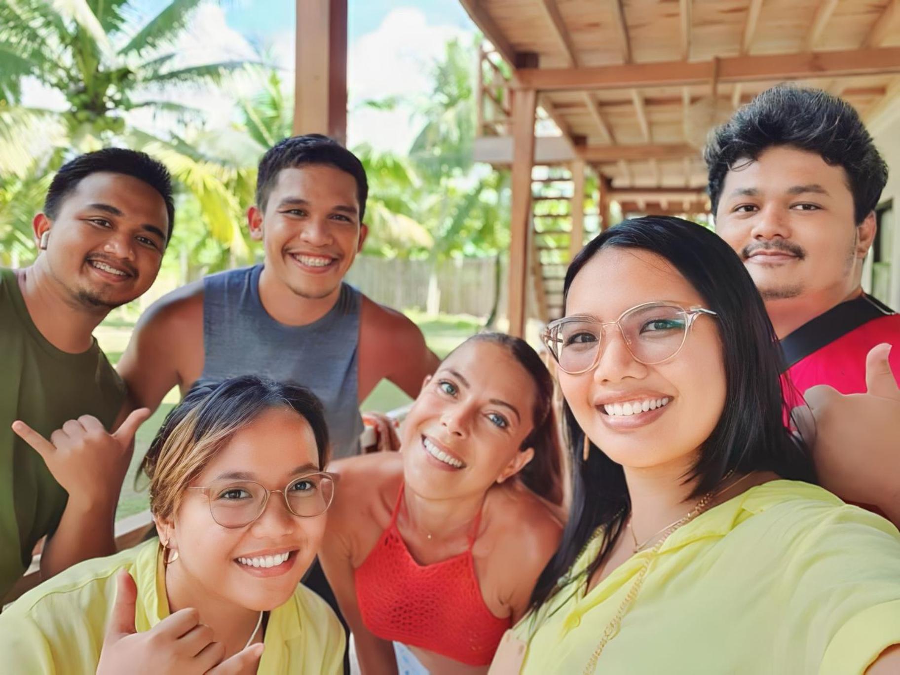 Siargao Sunflower Suites ゼネラル・ルナ エクステリア 写真